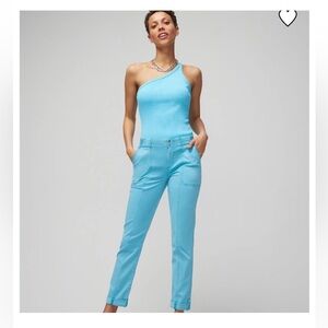 White House Black Market Mid-Rise Straight Crop Pret-Pedi Pants! Brand New.